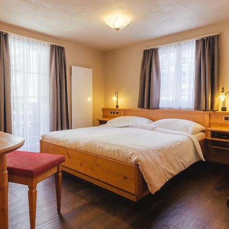 Guesthouse By The Rex Zermatt Exteriér fotografie
